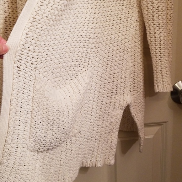 Lucky brand cream sweater - Picture 3 of 3